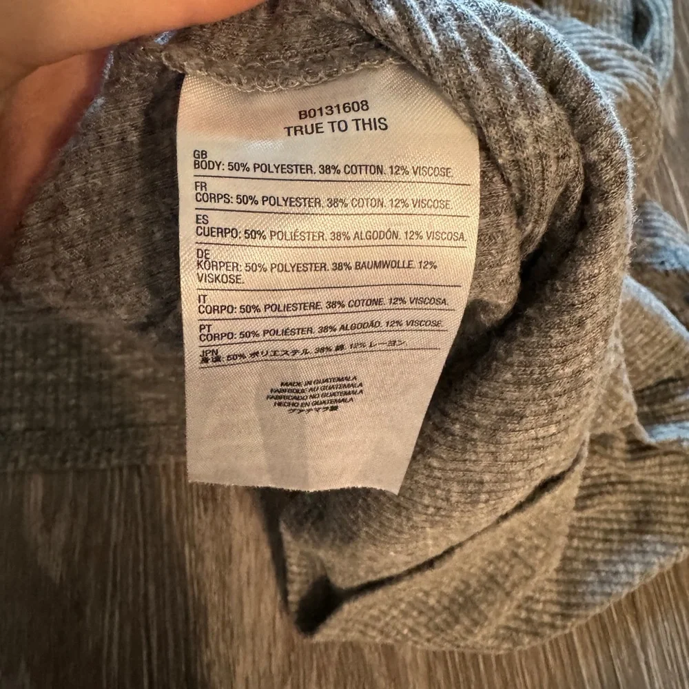 Thin Gray Cardigan - Picture 3 of 6